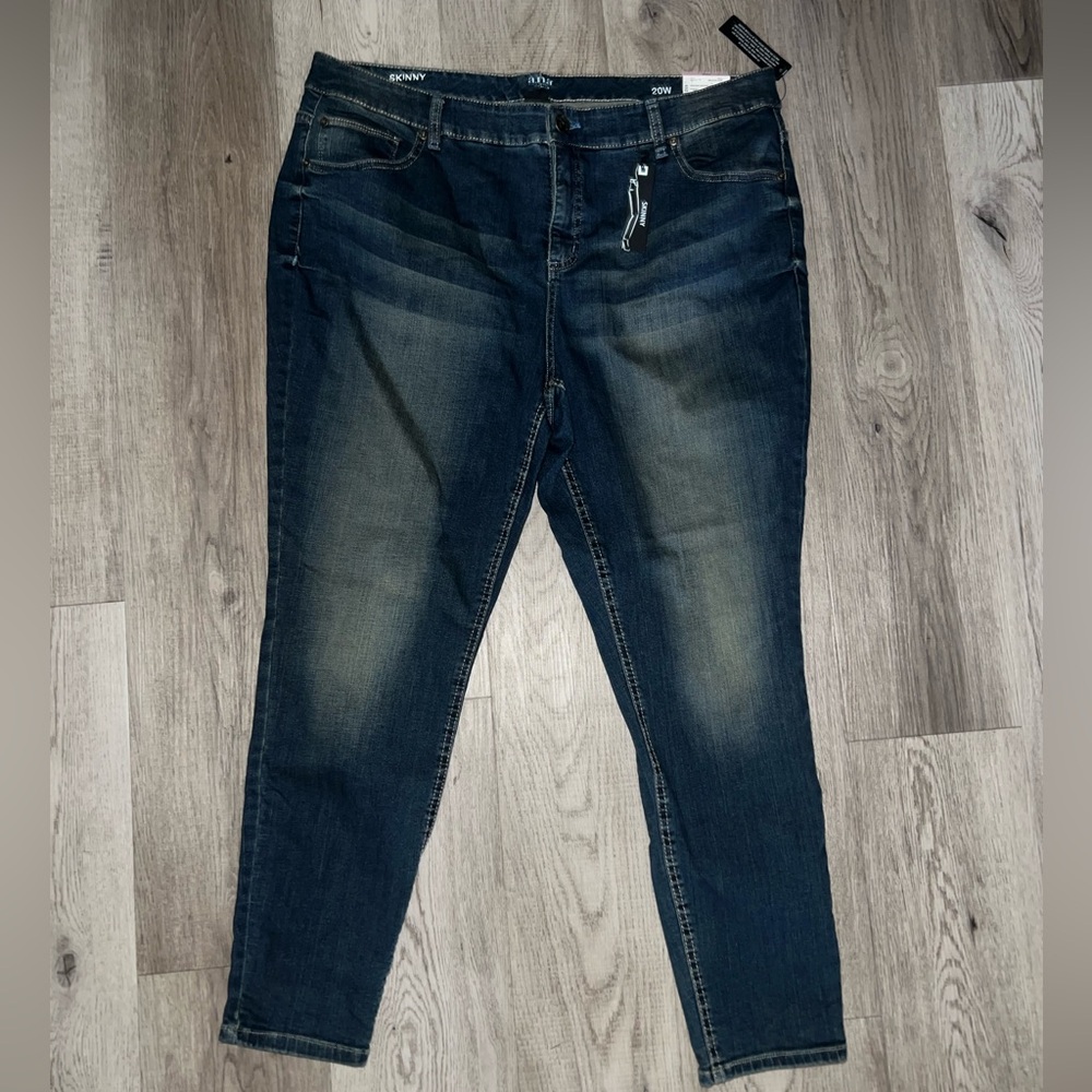 NWT a.n.a Dark Blue Women's Jeans 20W
